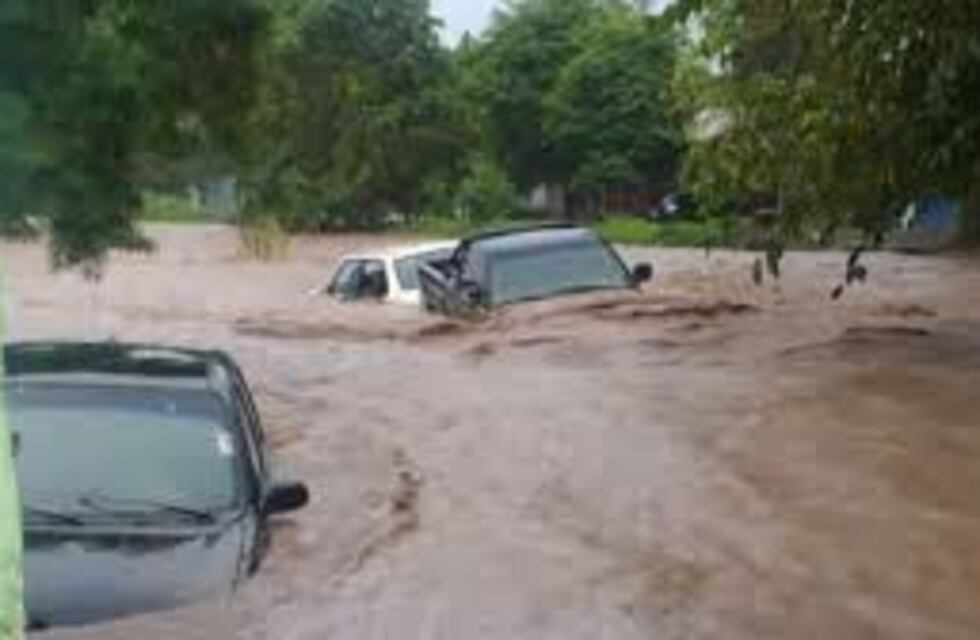 Emergencia climática en Tucumán: lluvias torrenciales, inundaciones y crecidas de ríos