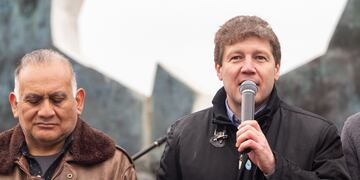 El Gobernador de Tierra del Fuego encabezó el acto central por los 40 años de la Gesta de Malvinas.