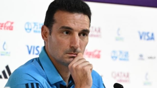 Lionel Scaloni en la conferencia de prensa.