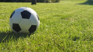 Una pelota de fútbol, el detonante de un nuevo hecho de inseguridad en Córdoba.