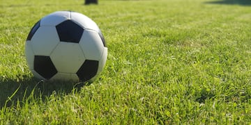 Una pelota de fútbol, el detonante de un nuevo hecho de inseguridad en Córdoba.