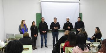 Comenzó la formación de “Operario y Operaría Industrial”