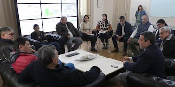 Tucumán refuerza su compromiso con los excombatientes de Malvinas. Las políticas sanitarias impulsadas por Jaldo y Medina Ruiz buscan salud, respeto y contención para los veteranos.