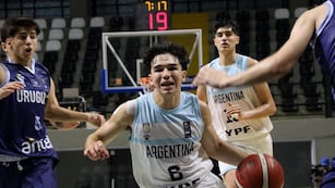 Thiago Sucatzky debutó en la máxima división universitaria del país norteamericano.