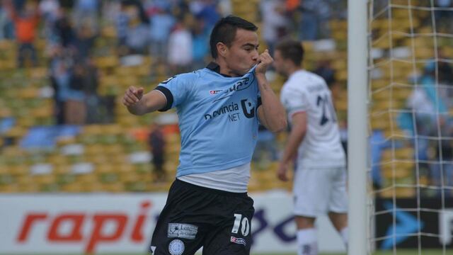 El 10 que vuelve diez años después a vestir la camiseta de Belgrano: Lucas Zelarayán (Foto: Facundo Luque)