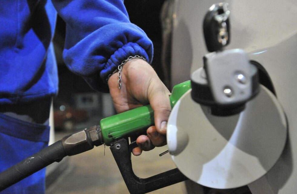 En San Juan continúan preocupados por el desabastecimiento de combustible