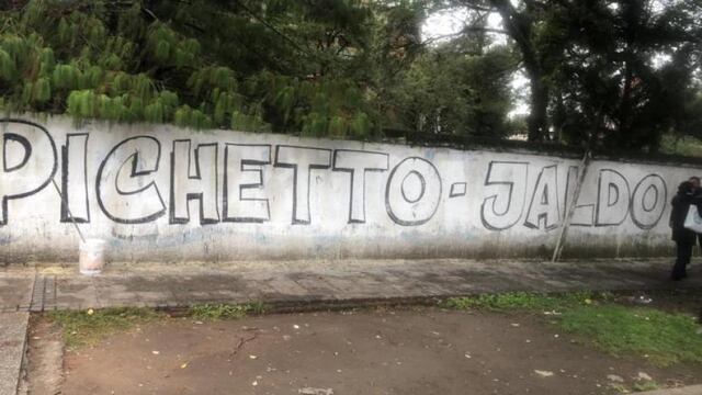 Polémica por las pintadas en Tucumán.