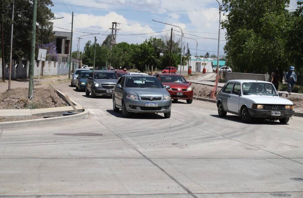 Habilitaron por completo el tránsito en el cruce de Alberdi con Patricias Mendocinas y Espínola