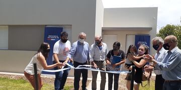 Firma de convenios para la construcción de viviendas en el Departamento Castellanos