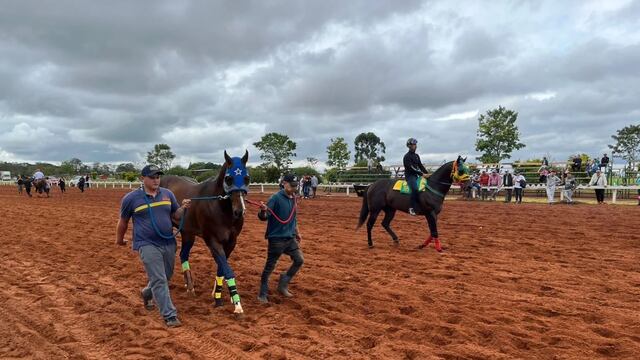 Copa Challenger en el Hipódromo de Posadas