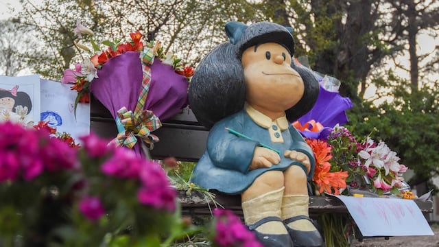 La Ciudad repondrá, restauradas, las esculturas de Mafalda y sus amigos quien hoy cumpliría 57 años. Archivo Los Andes