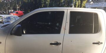 La víctima de 43 años manejaba una Volkswagen Amarok blanca en José C. Paz y Superí.