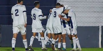 Talleres ya se metió en los cuartos de final en el torneo de Reserva (foto archivo).