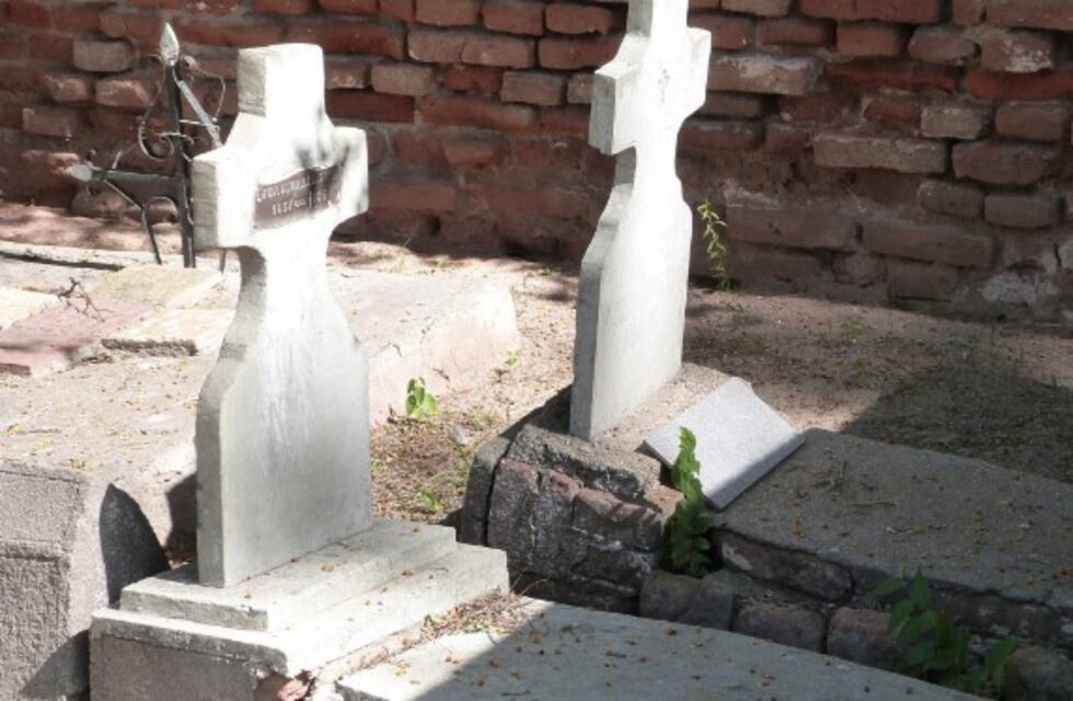 Cerraron el cementerio de Nogolí por “rituales satánicos”