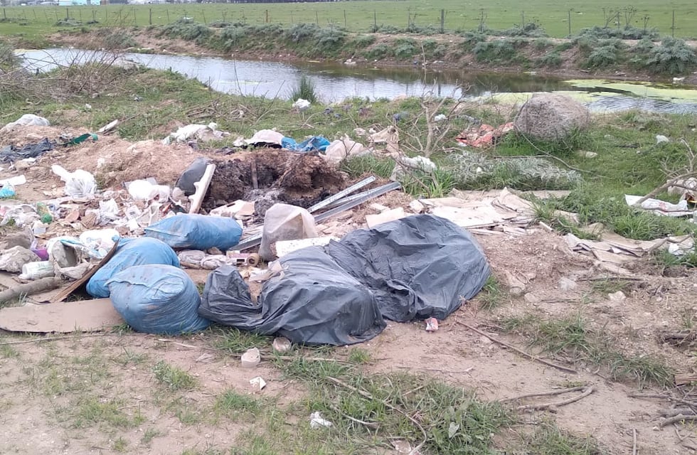 Paisajes que lastiman: proliferan los basurales a cielo abierto en Azul