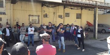 En asamblea el Sindicato de Trabajadores Municipales decidió parto por tiempo indeterminado si no se llega a un acuerdo