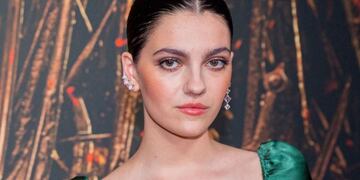 Dónde ver Geek Girl, la serie juvenil británica que ya es un exitaso en Argentina