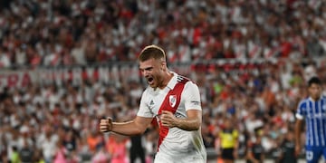 El cordobés Lucas Beltrán marcó por duplicado en el Monumental ante Godoy Cruz. Es goleador de River (@RiverPlate).