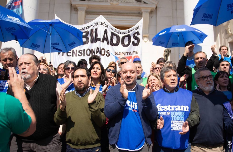 Paro docente en Rosario: Amsafe suspende las clases en las escuelas públicas