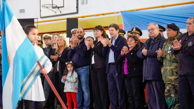Acto en conmemoración del 213 Aniversario de la Revolución de Mayo