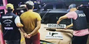 Campo Grande: comercializaba armas de fuego en Internet y fue detenido.