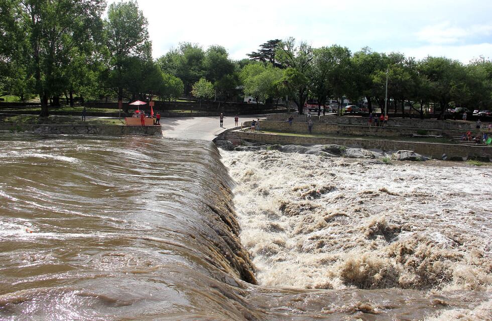 Tormenta en las sierras: intensas lluvias durante la madrugada