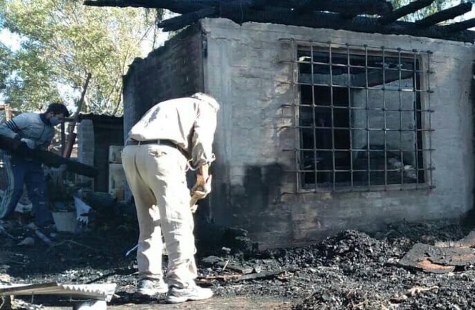 Perdió todo tras un incendio y juntan donaciones para ayudarlo