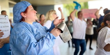 Las asambleas se replican en los diferentes hospitales de la provincia.