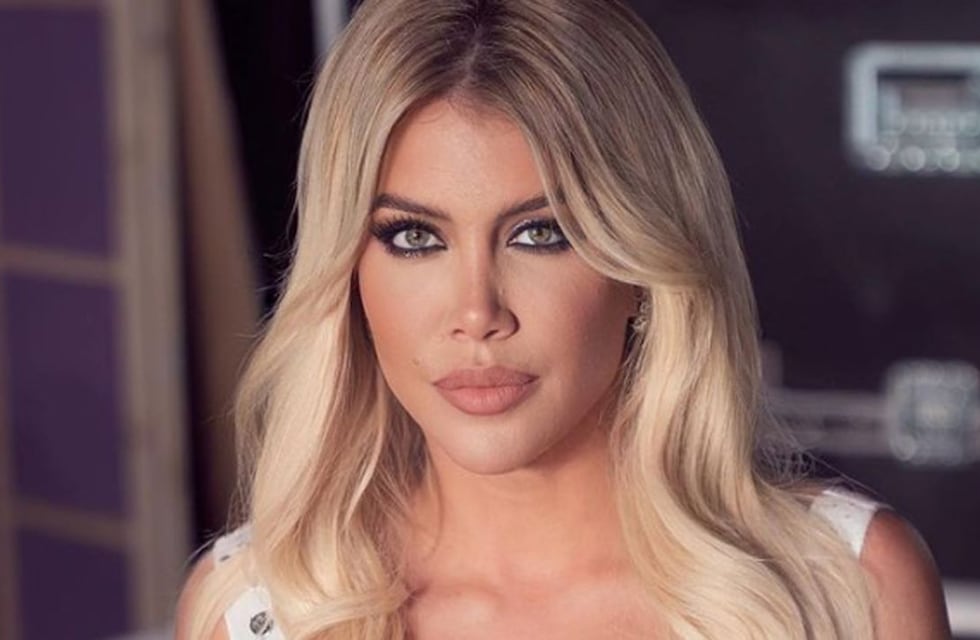 Rubia y con trenzas: Wanda Nara lució un look urbano ultra sensual