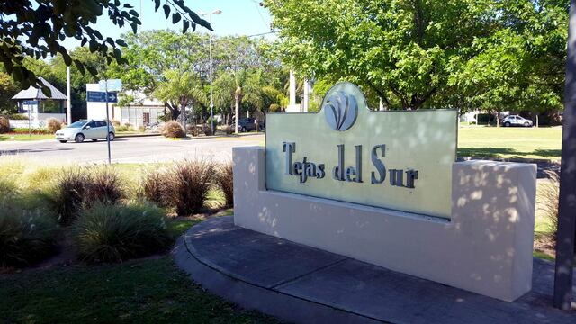 El millonario robo ocurrió en el interior de un exclusivo barrio privado.