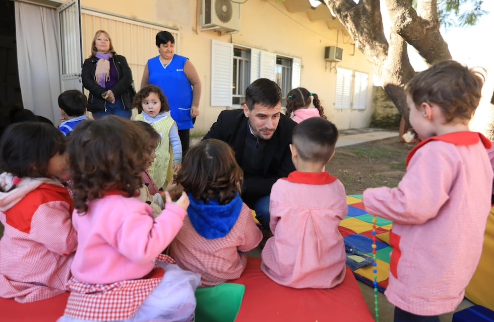 El intendente acompañó a los jardines de infantes a festejar su día