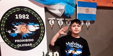 Felipe Ríos de Santa Elena: cumplió 10 años y lo festejó homenajeando a los héroes de Malvinas