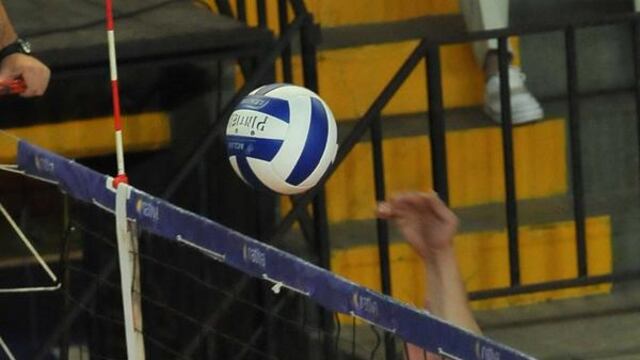 En el debut, Argentina se impuso a Cuba con un triunfazo, pero hoy no pudo con Francia.