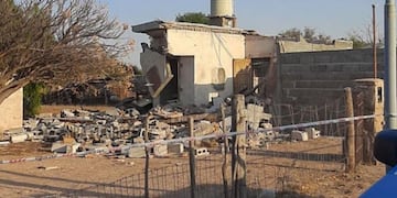 La casa se derrumbó causando la muerte de su propietario, un vecino de 80 años de edad.