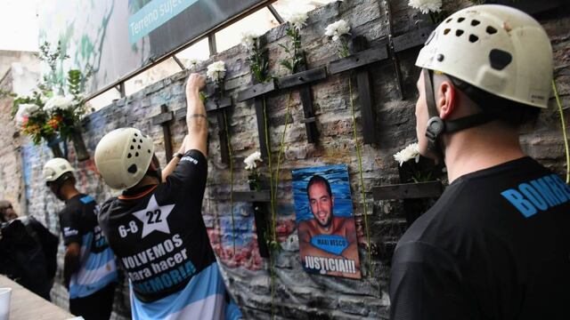 Familiares de víctimas de la explosión en Salta 2141 encabezaron el acto homenaje en el noveno aniversario del derrumbe del edificio en Rosario.
