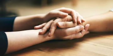 Un correntino realiza campañas solidarias para acompañar a quienes atraviesan un problema de salud mental.