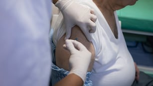 Comenzó la campaña de vacunación antigripal en Córdoba.