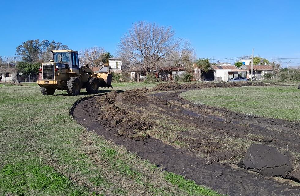 Comenzó la construcción de la pista de atletismo en Gualeguaychú