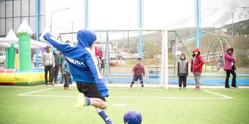 Se dio inicio a la Liga Municipal de Verano con el debut del fútbol, bici cross, y trail running en Ushuaia.