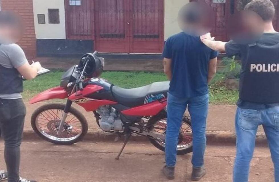 Conducía una motocicleta robada y fue detenido en Puerto Piray