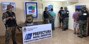 Tres detenidos por transportar estupefacientes en Colonia Polana.
