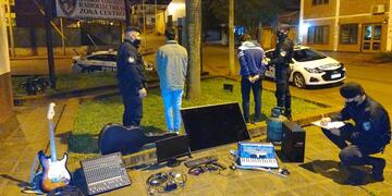 Oberá: dos jóvenes, uno menor de edad, fueron atrapados por robo. Policía de Misiones