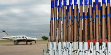 Las bengalas utilizadas por los aviones para sembrar en las nubes graniceras. Gentileza Gobierno de Mendoza