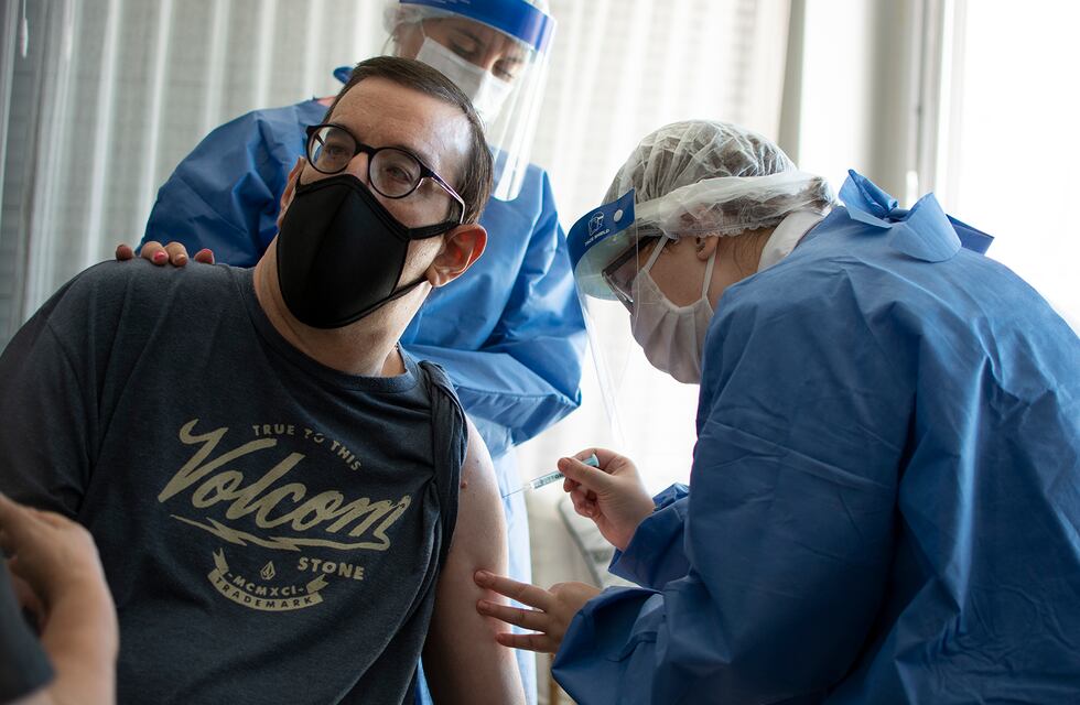Santa Fe vacunó contra coronavirus a más de 16.000 personas con discapacidad