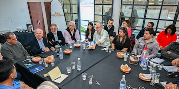 San Salvador de Jujuy será sede del VII Foro de Estados Subnacionales del Corredor Bioceánico Capricornio. Autoridades locales trabajan en la organización del encuentro programado para los días 8 y 9 de octubre próximo.