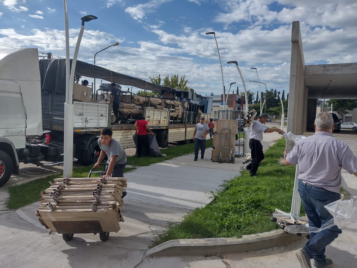 Llevan el equipamiento al nuevo Hospital de Rafaela