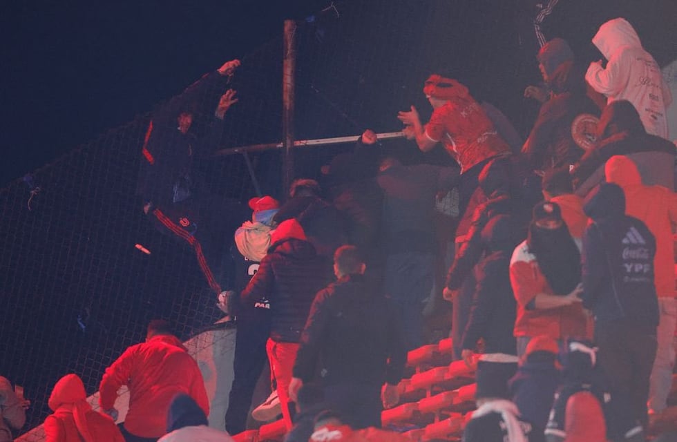 Así está el hincha de U de Chile que cayó desde una tribuna de Independiente