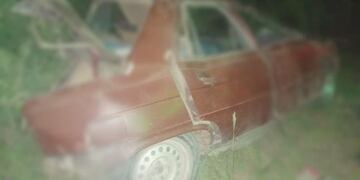 En el Renault 9 viajaban cuatro personas, entre ellas la niña.