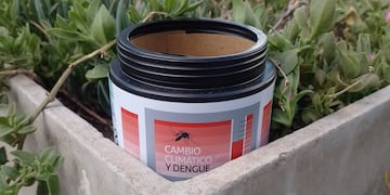 Una serie de recomendaciones para eliminar posibles criaderos de mosquitos de dengue, la principal medida de lucha.