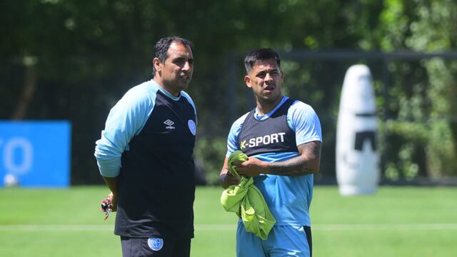 El Celeste practicó esta mañana en el Predio Armando Pérez. El cuerpo técnico interino comandado por Norberto Fernández sigue al frente del plantel. (José Gabriel Hernández / La Voz)